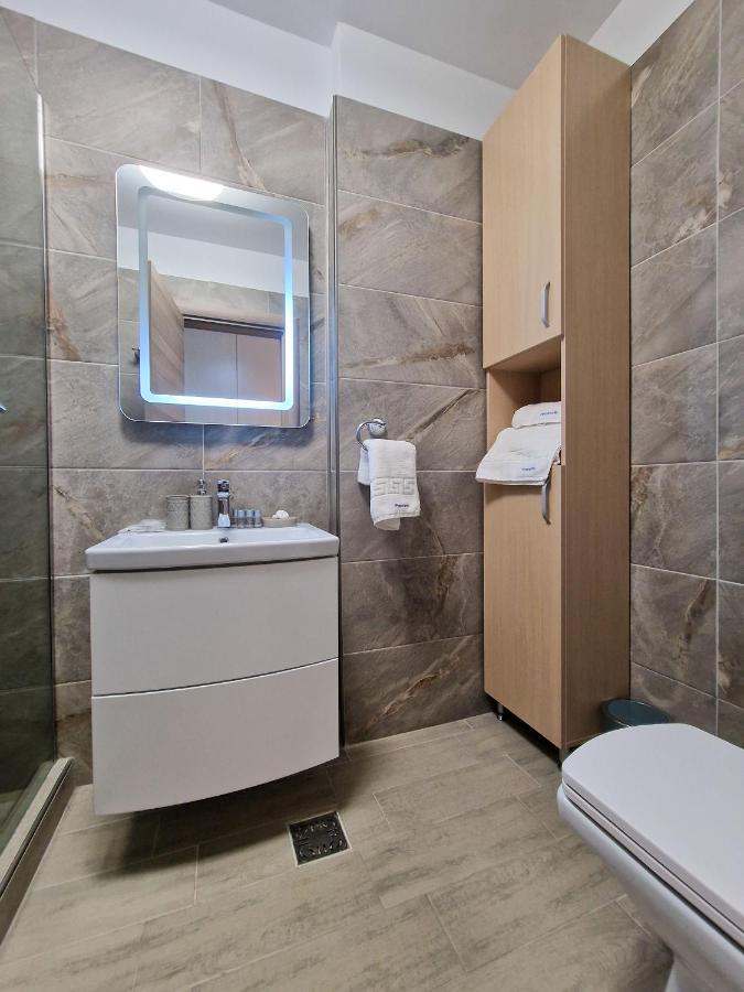 Panoramic Aparthotel Pool & Spa Mamaia Nord Năvodari Exterior foto